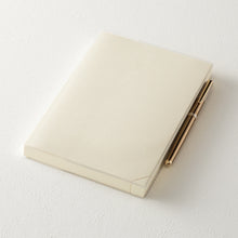 Cargar imagen en el visor de la galería, MD Paper Notebook Plastic Cover A5 - Codex
